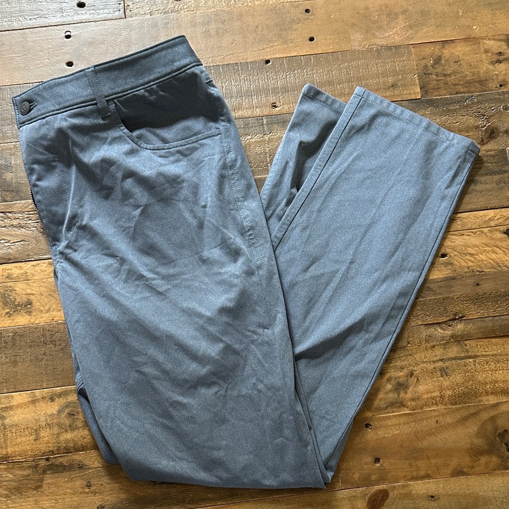 johnnie-O Men's Gray Chinos